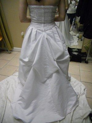 Alterations Vent (10 days until wedding and no dress...)