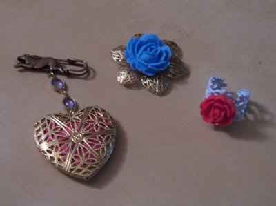 Corsages, Boutonnières and Bridal Jewelery Done! (pics)