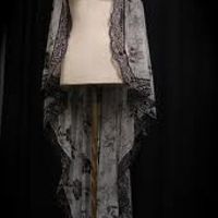 Veil/headpiece with a purple dress?