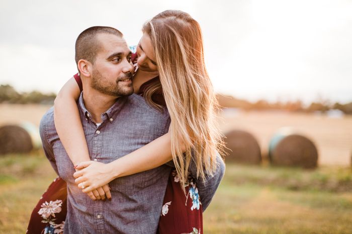 Show off your fiancé 7