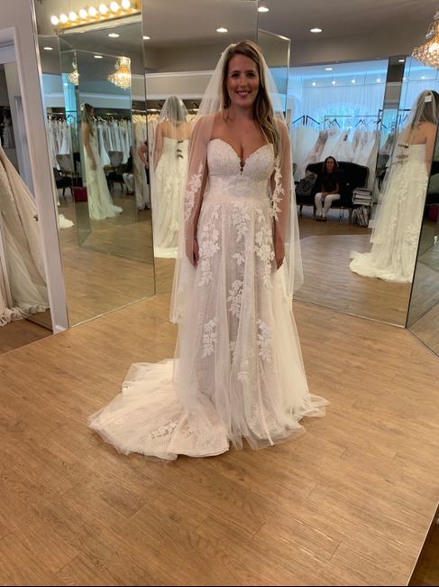 Let's see those A-line wedding dresses! 4