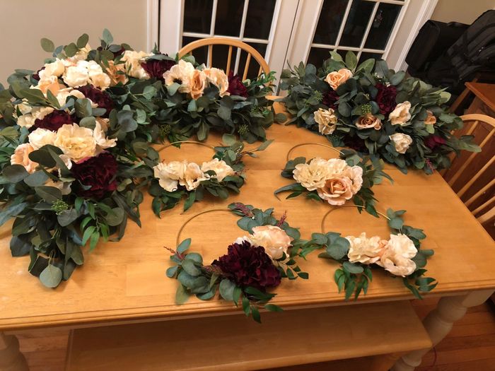 Pros and Cons of Fake Flowers? 4