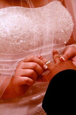 IM BACK AND MARRIED!! :D ~LOTS OF PICS INSIDE~
