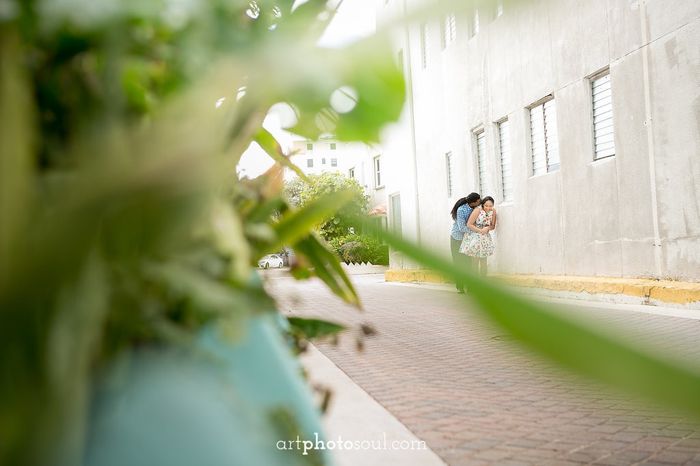 Engagement Pics are In!!!!!!