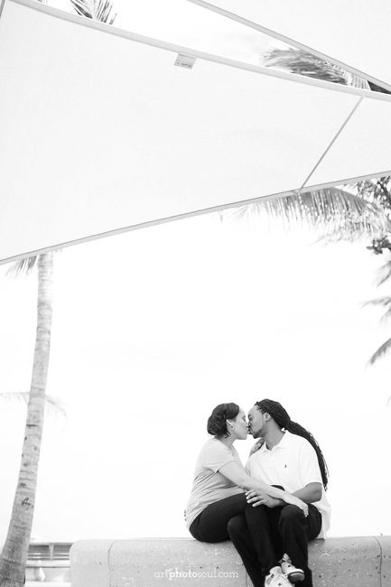 Engagement Pics are In!!!!!!