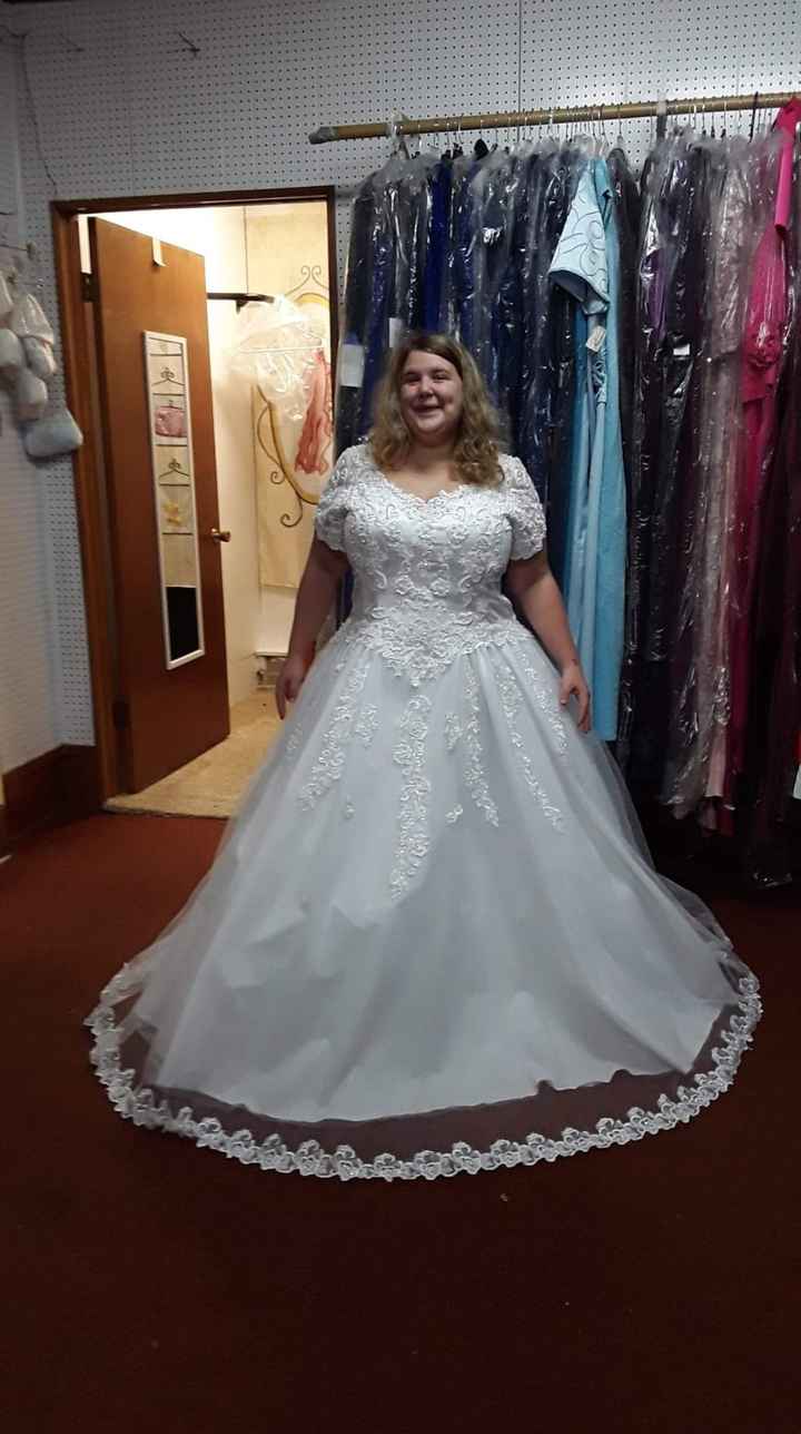 May 2020 brides show me that dress! - 1