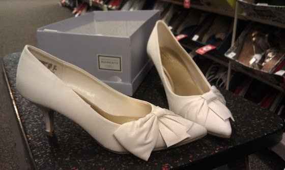 What kind of shoes will you wear on your wedding?