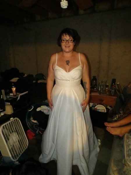Finally! Pictures of me in my wedding dress!