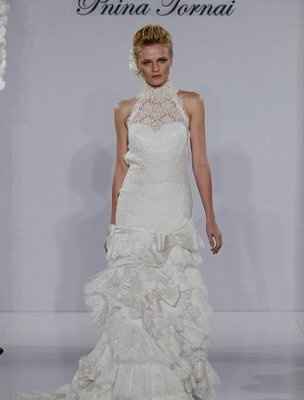If you had an unlimited budget, What is your dream wedding dress ?