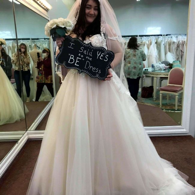 i said yes to my beautiful Dress!!😍 2