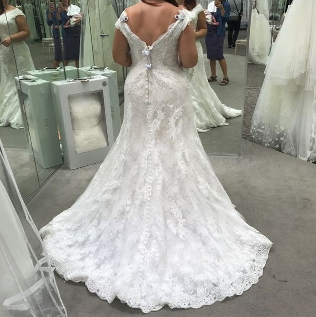Dress shopping anxiety!!