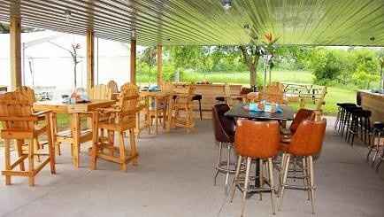 Let's see the wedding venues!