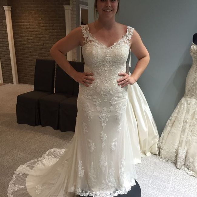 Show your dresses!!