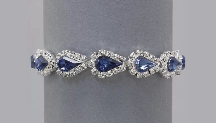 Bride Wedding Day Jewelry