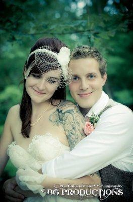 Let's see all of the bride's with their grooms!
