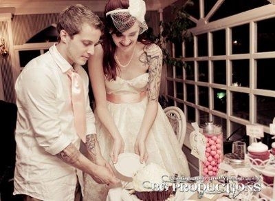 Traditional Cake or Cupcakes?