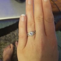 How many carats is your engagement ring? - 1
