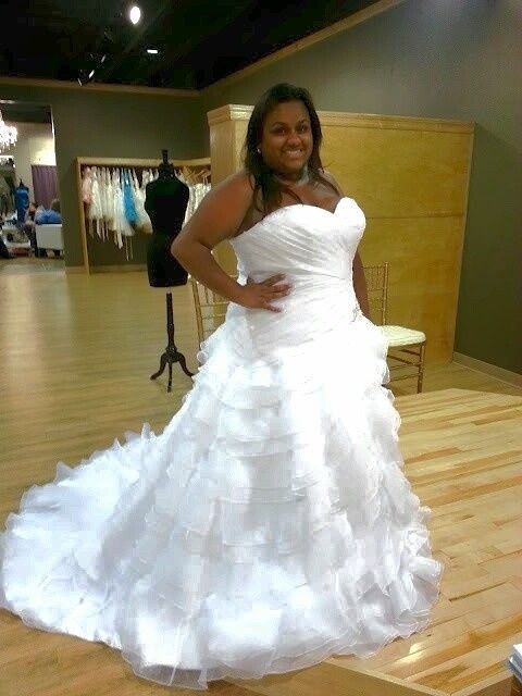 Can i see some dresses?!?!?!?