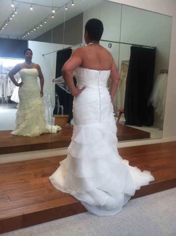 I need more dress porn in my life...