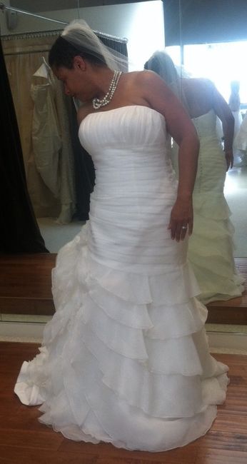 Show me your sashless dresses!!