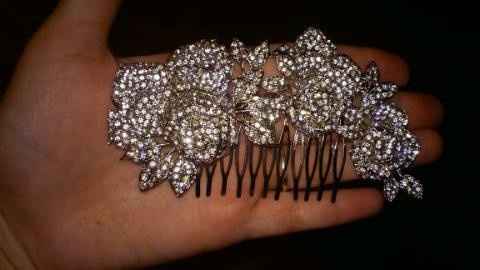 So apparently my mother HATES my hair comb and centerpieces.