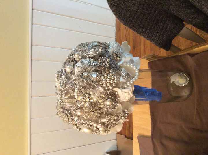 Pics of my WIP DIY brooch bouquet...
