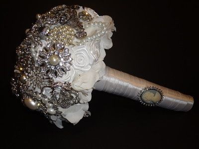 Bouquet with broaches?