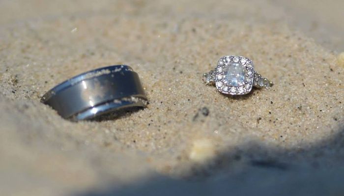 We haven't had any ring porn in awhile...