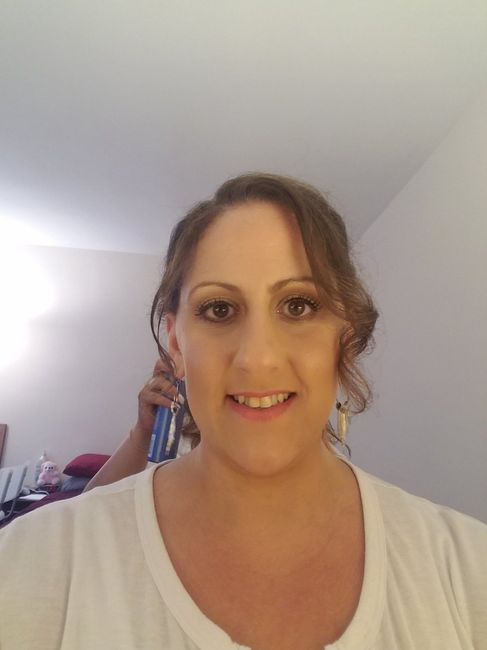 Can't decide on makeup! - 2