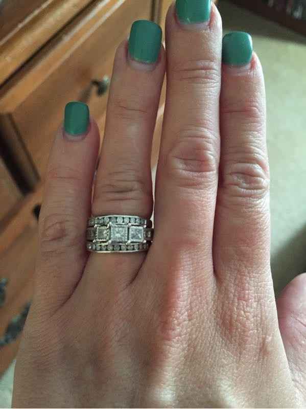 Got both my bands now and I love my set!