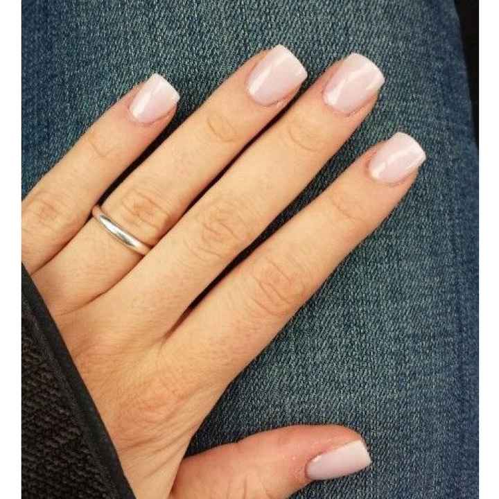 Show me your wedding manicures!