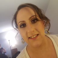 Can't decide on makeup! - 1