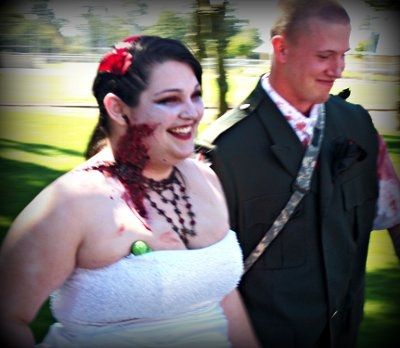 Zombies & Survivors Themed Wedding (PICS)