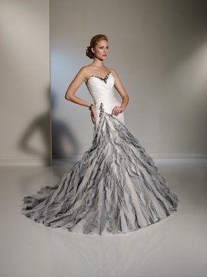 Wedding dress woes.  SO SO SO frustrated