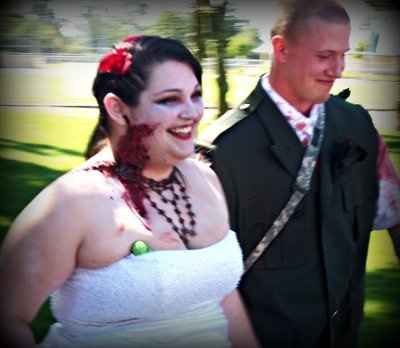 Zombies & Survivors Themed Wedding (PICS)
