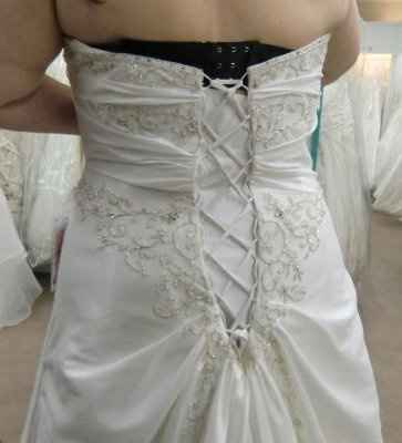 My Dress!! (Pics)