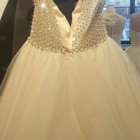 Blush bride in need of HELP!!