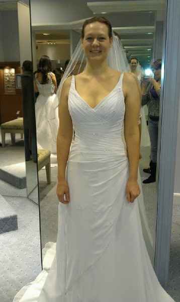 Non-Strapeless Wedding Dress Brides?