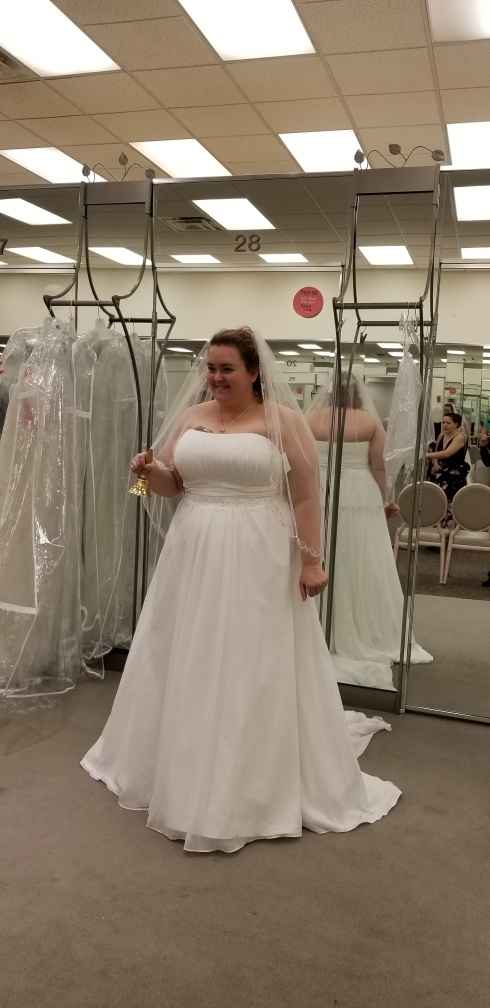 Please show your wedding dress, ladies - 1