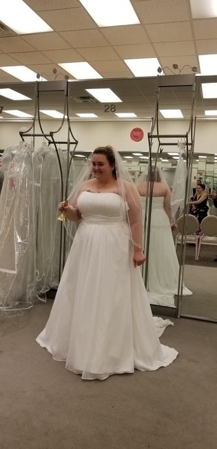 Please show your wedding dress, ladies - 1