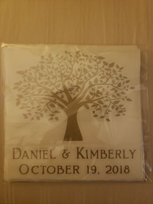 Custom Vinyl Lettering to Make Signs - 1