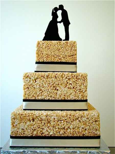 Pizza wedding 'cake' - would you do it?