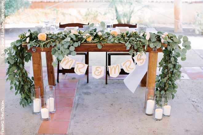 Aisle decor help needed!!! @Centerpiece maybe?