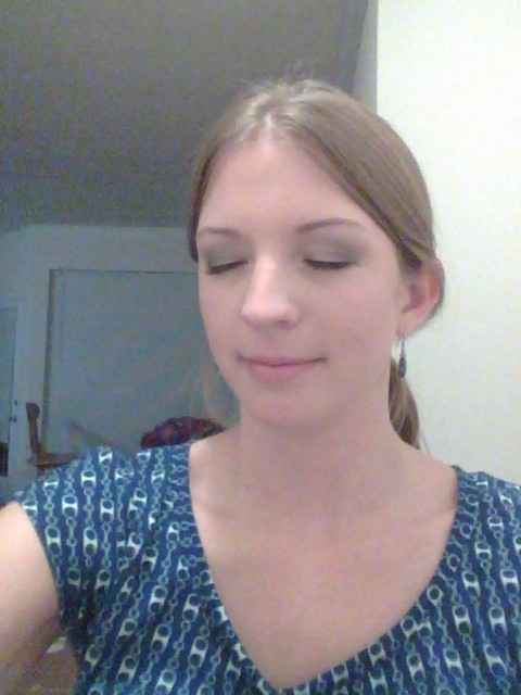 Dress fitting, hair and makeup trials: done! (pics)
