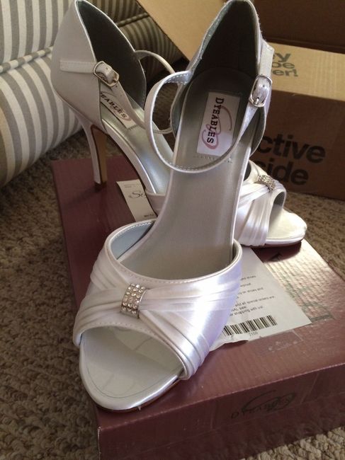 show me your shoes!