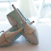 Show me your shoes, ladies!!!