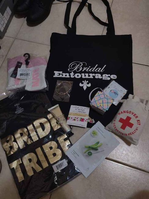 What did you get your bridal party? - 1