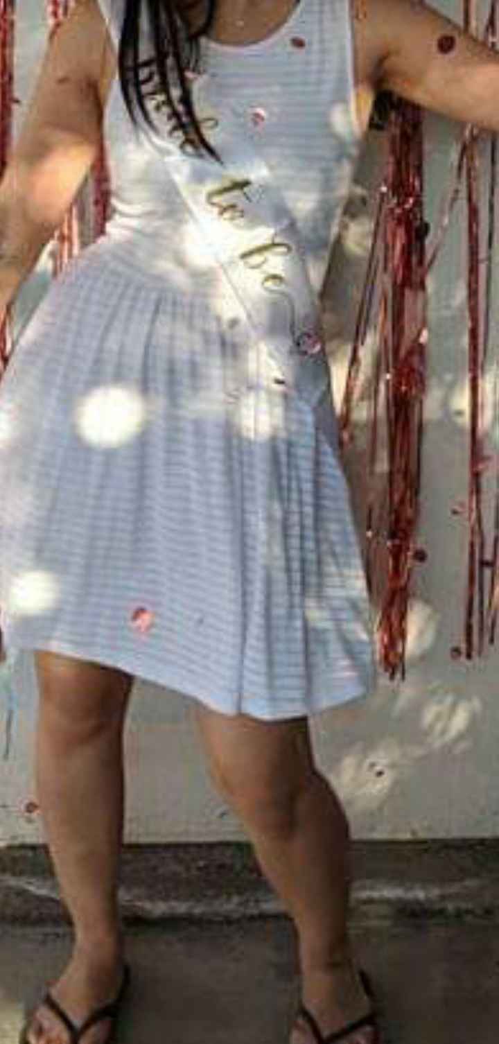 Show me your bridal shower outfits! 7