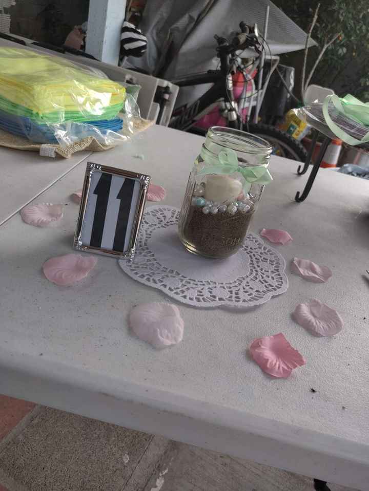 Mason Jar centerpieces size 1