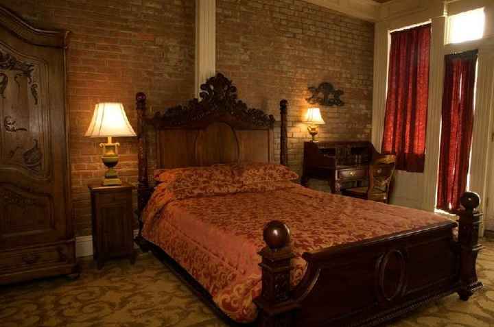 Boudoir Pictures Location... (Pic Heavy)